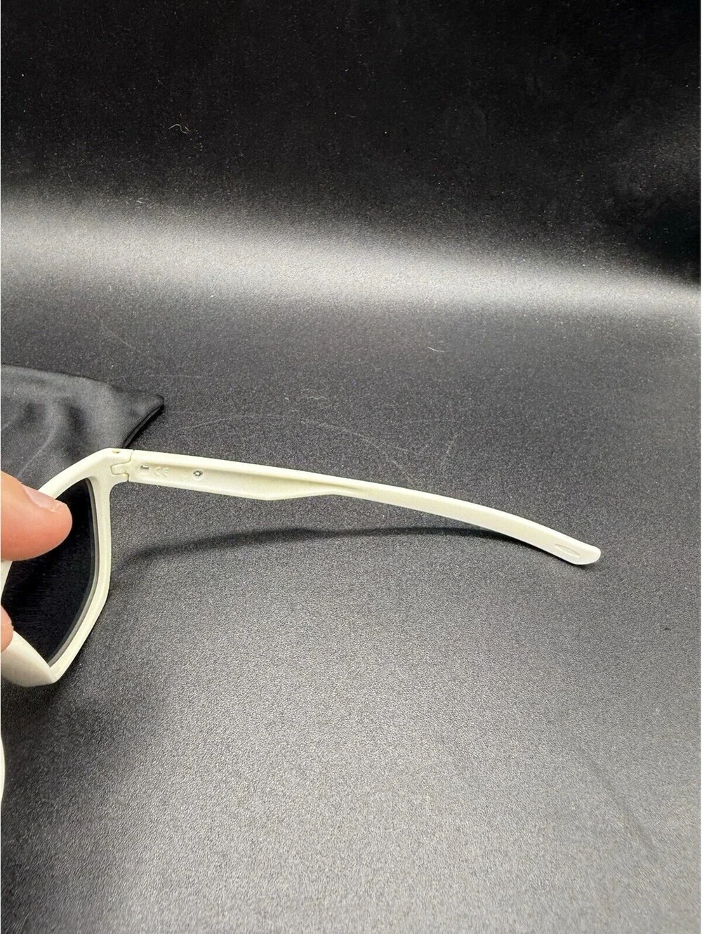 Oakley Trillbe X Matte White/Chrome Iridium Lenses OO9340-08
